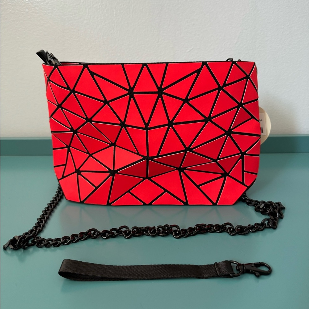 Patrizia Luca Geometric Red Crossbody Bag with additional wristlet strap